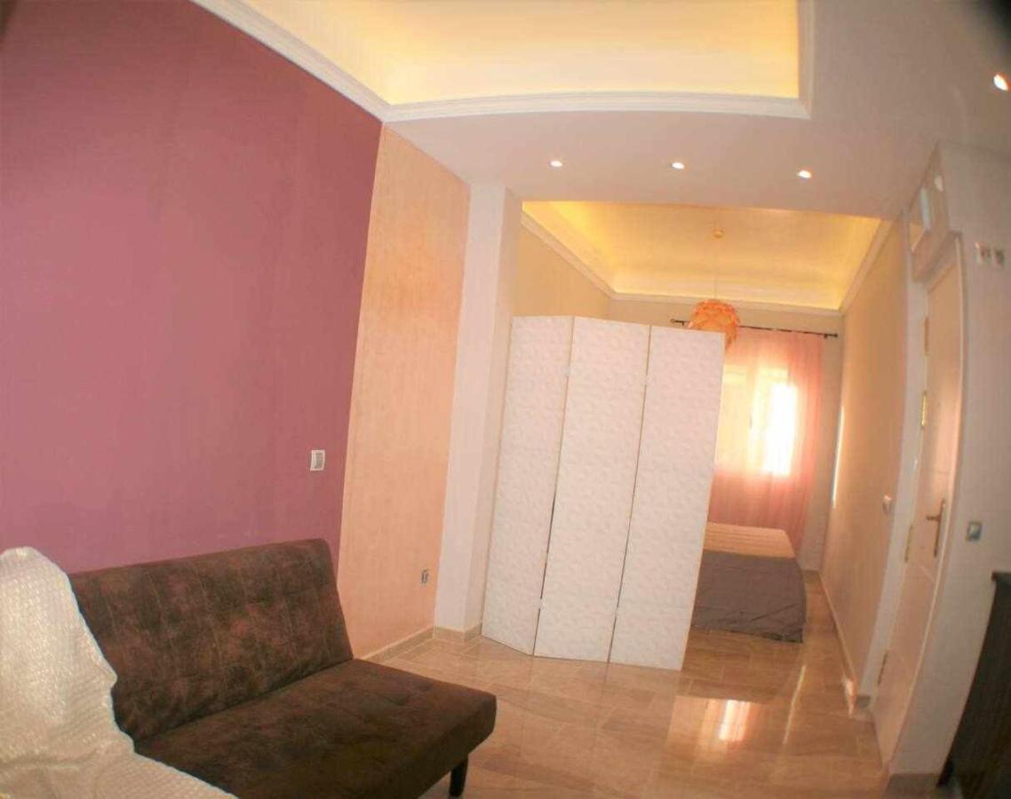 Apartamento con terraza céntrico moderno Nuevo Madrid Extérieur photo