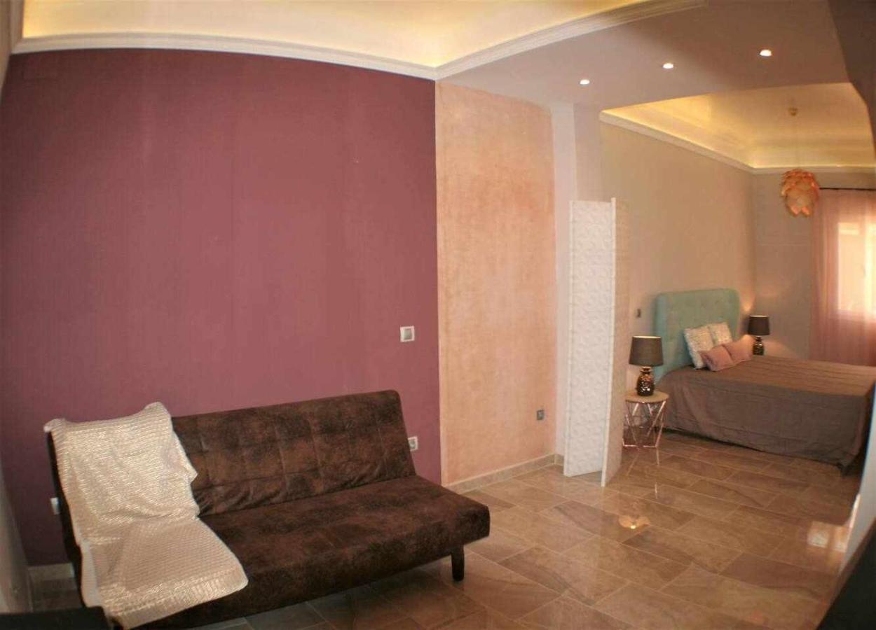 Apartamento con terraza céntrico moderno Nuevo Madrid Extérieur photo